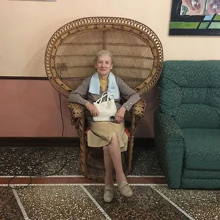 丽城阿尔贝格酒店 2* 阿奎泰尔梅