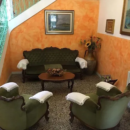 丽城阿尔贝格酒店 酒店 阿奎泰尔梅